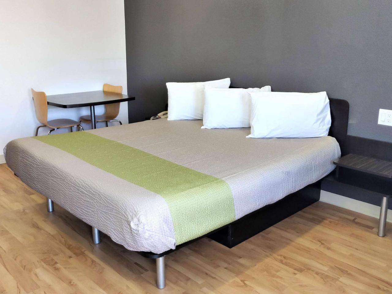 Studio 6-Fresno, Ca - Extended Stay Pinedale Extérieur photo