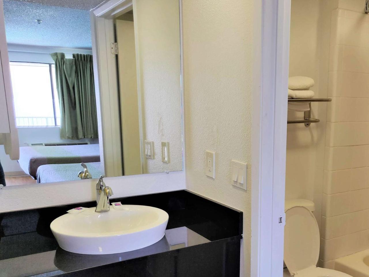 Studio 6-Fresno, Ca - Extended Stay Pinedale Extérieur photo