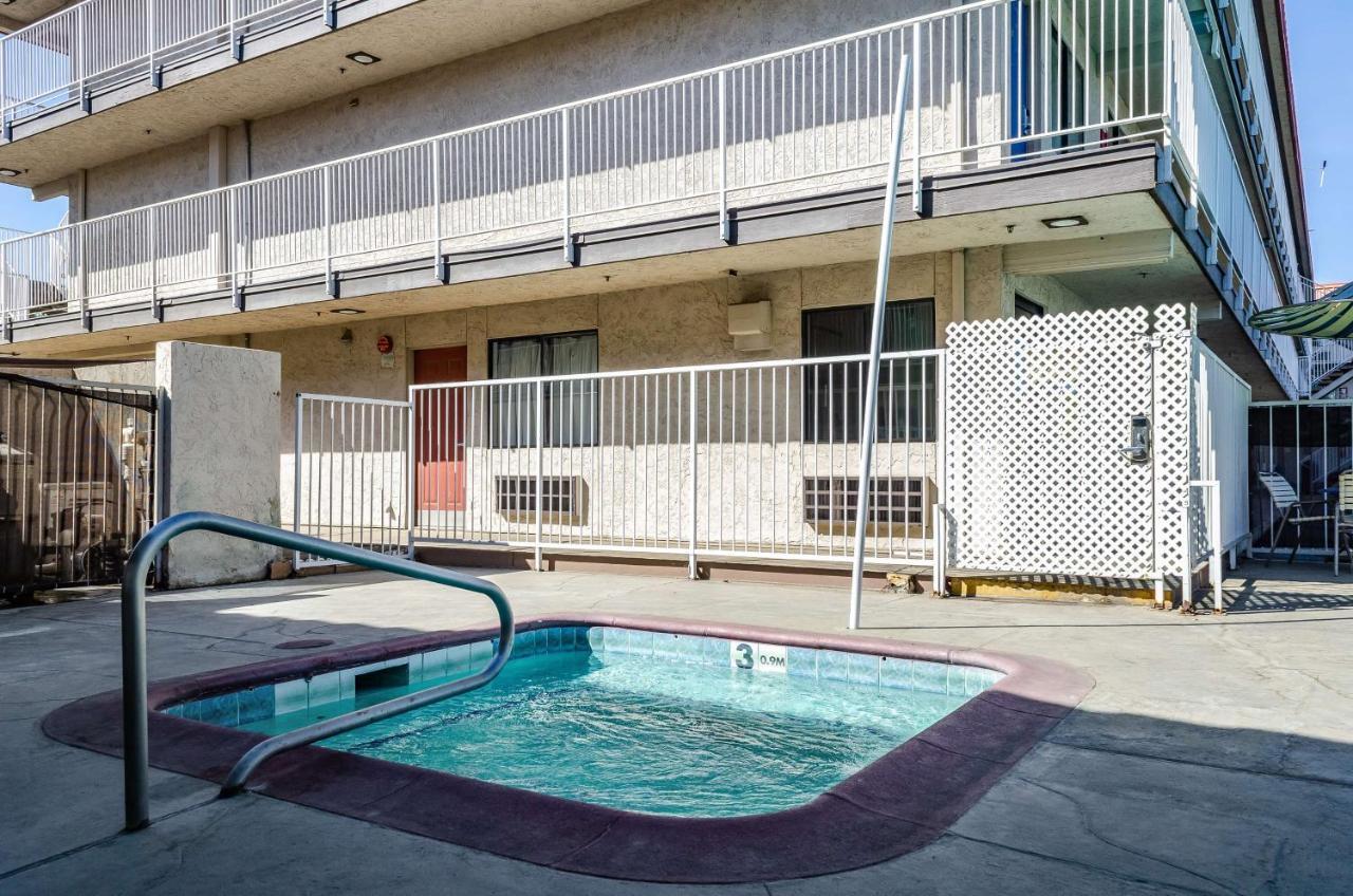 Studio 6-Fresno, Ca - Extended Stay Pinedale Extérieur photo