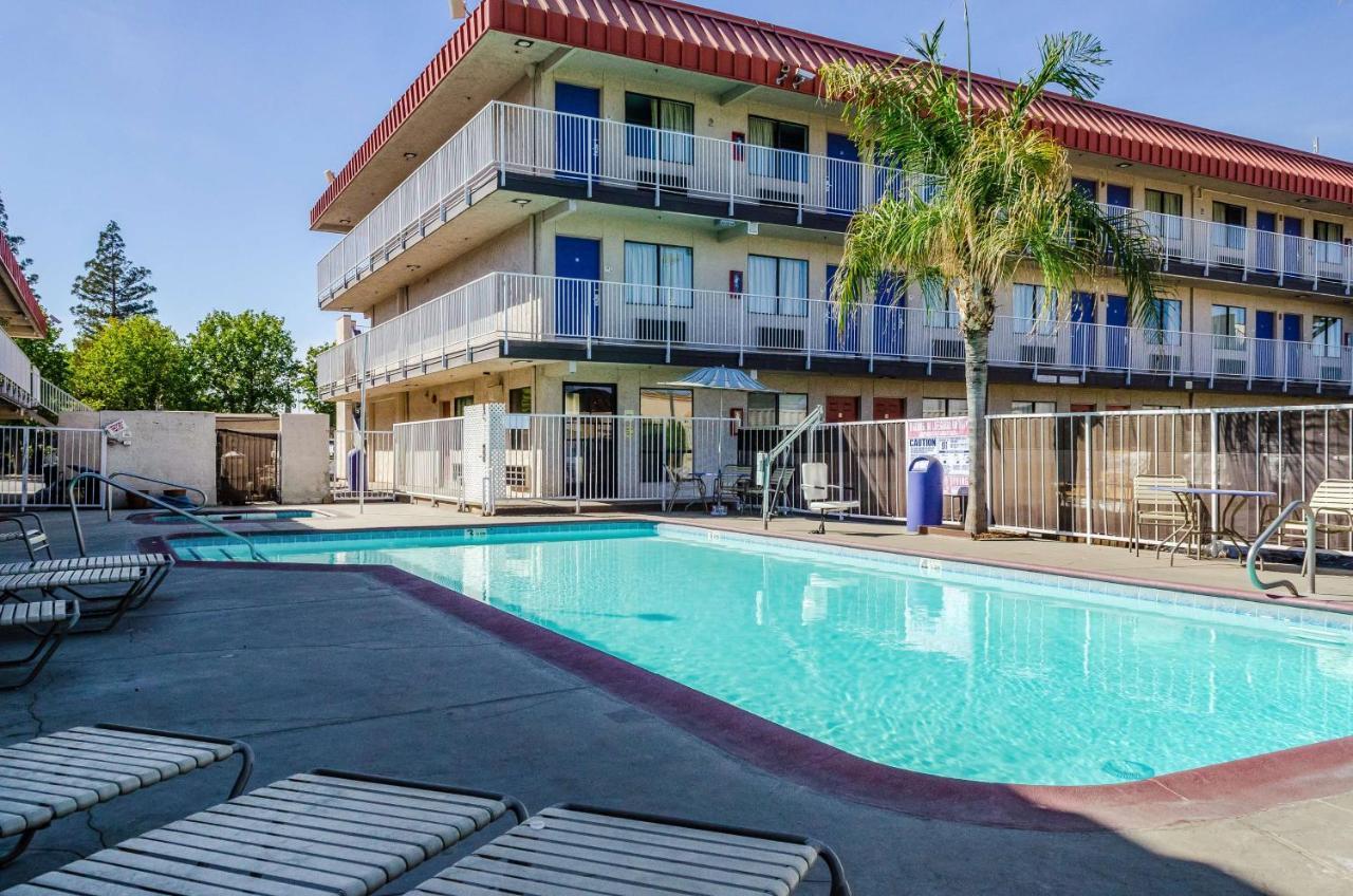 Studio 6-Fresno, Ca - Extended Stay Pinedale Extérieur photo