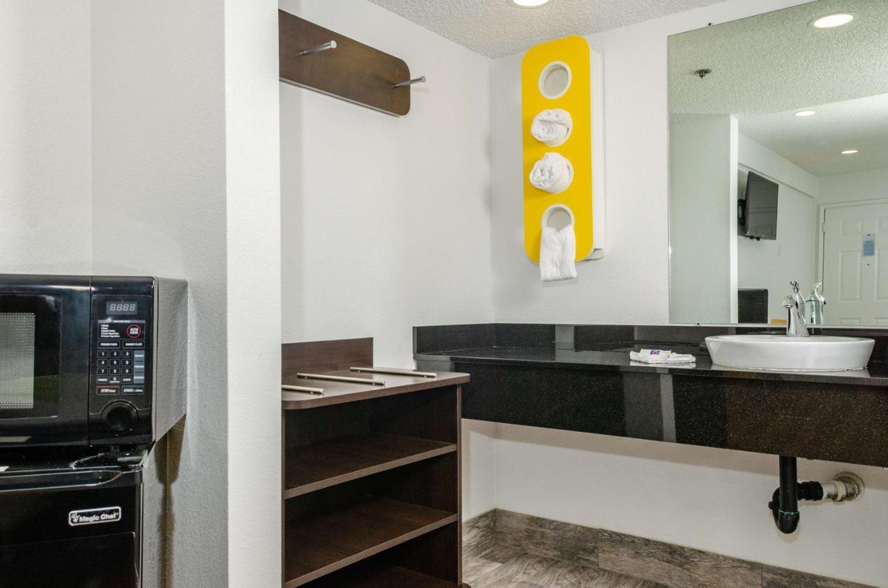 Studio 6-Fresno, Ca - Extended Stay Pinedale Extérieur photo